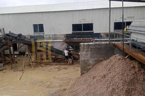 廣東省250平方快開式壓濾機使用現場