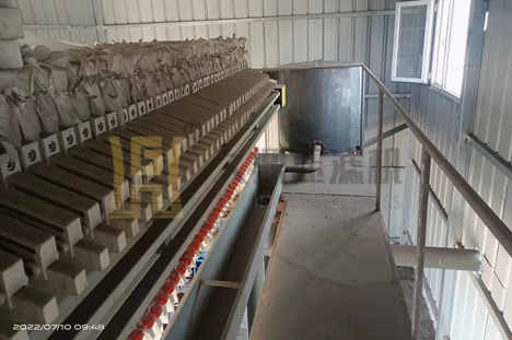 寧夏市100平方自動拉板使用現(xiàn)場